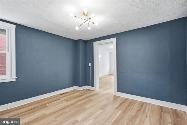 542 E ORANGE ST, Lancaster, PA 17602