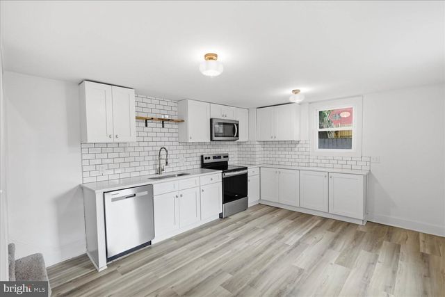 542 E ORANGE ST, Lancaster, PA 17602