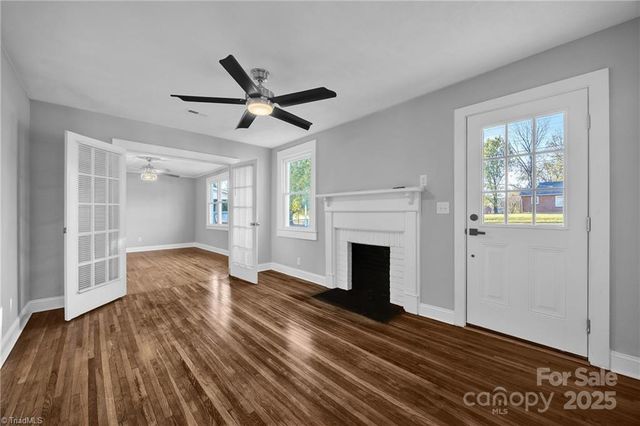 218 Cedarbrook Road, Jonesville, NC 28642