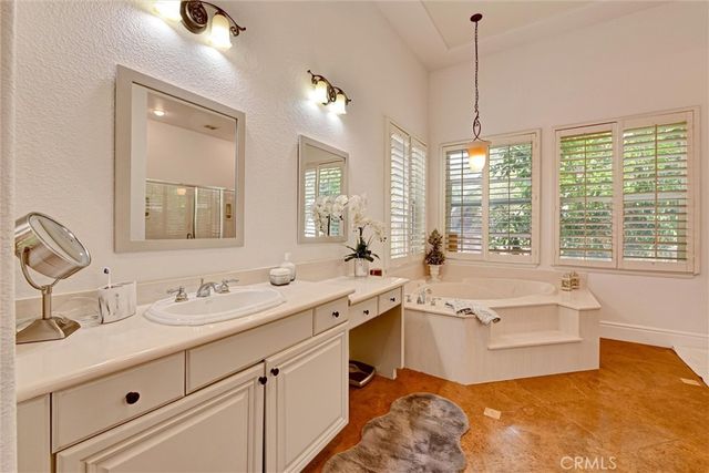 1660 Alamitos, Corona, CA 92881