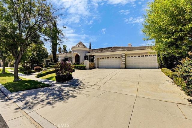 1660 Alamitos, Corona, CA 92881