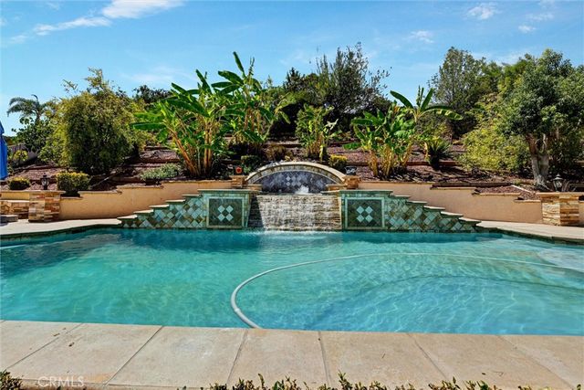 1660 Alamitos, Corona, CA 92881