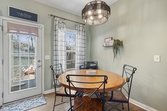 120 Otter Glenn Dr, Hendersonville, TN 37075