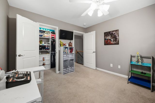 120 Otter Glenn Dr, Hendersonville, TN 37075