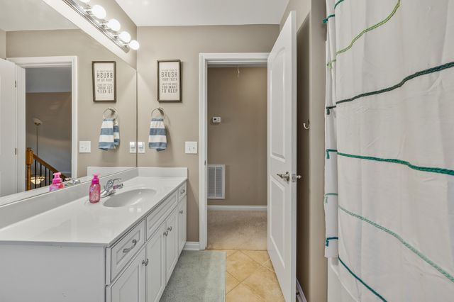 120 Otter Glenn Dr, Hendersonville, TN 37075