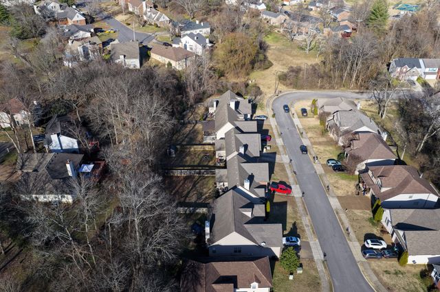 120 Otter Glenn Dr, Hendersonville, TN 37075