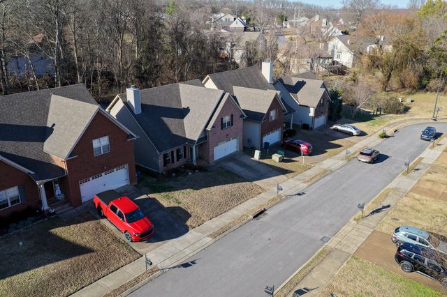 120 Otter Glenn Dr, Hendersonville, TN 37075