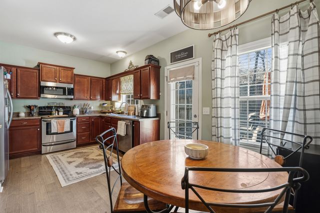 120 Otter Glenn Dr, Hendersonville, TN 37075