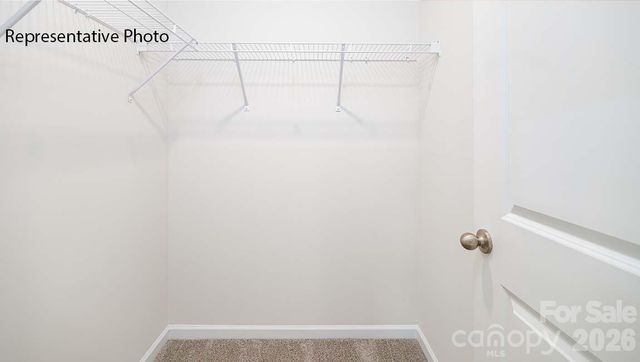 2078 10th Street SE, Hickory, NC 28602