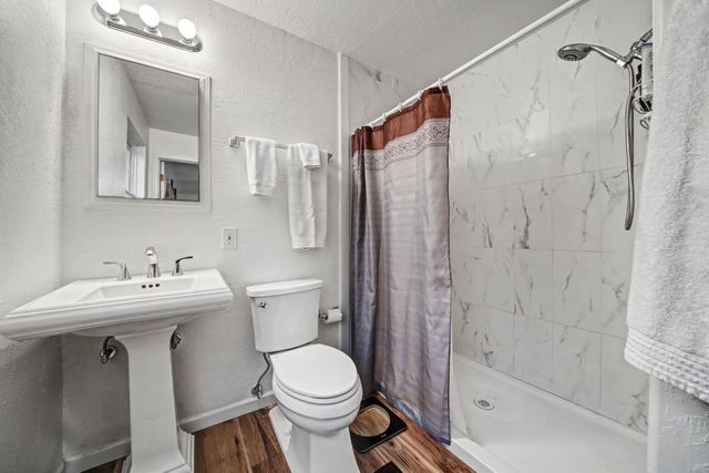 17630 Ridge Rd, Pine Grove, CA 95665