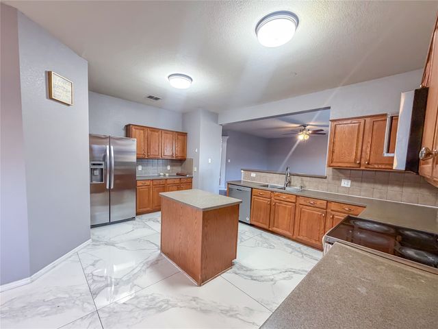 5424 Sonoma Drive, Fort Worth, TX 76244