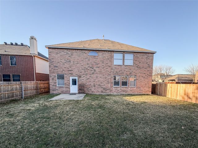 5424 Sonoma Drive, Fort Worth, TX 76244