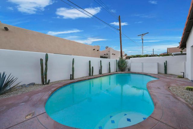 52770 Avenida Carranza, La Quinta, CA 92253