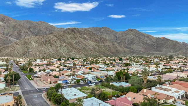 52770 Avenida Carranza, La Quinta, CA 92253