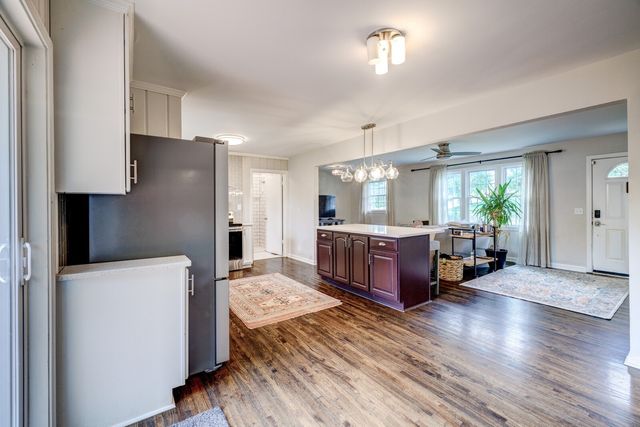 6502 Premier Dr, Nashville, TN 37209