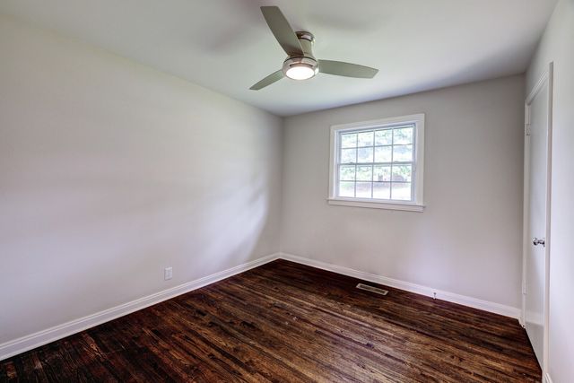 6502 Premier Dr, Nashville, TN 37209