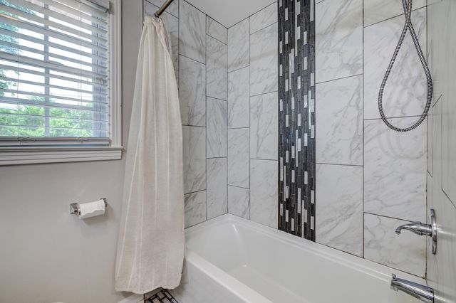 6502 Premier Dr, Nashville, TN 37209
