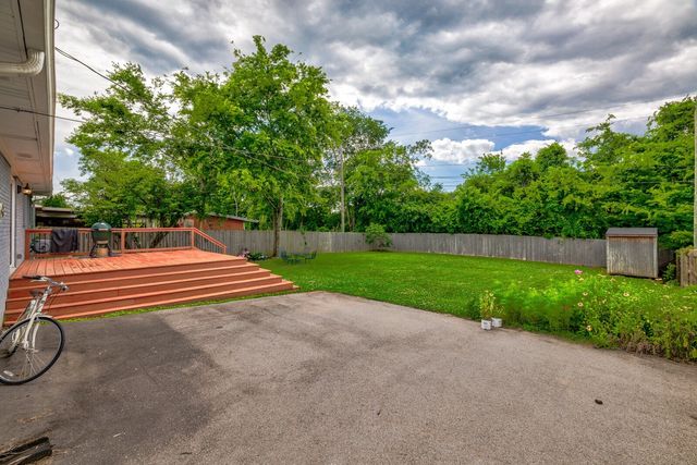 6502 Premier Dr, Nashville, TN 37209