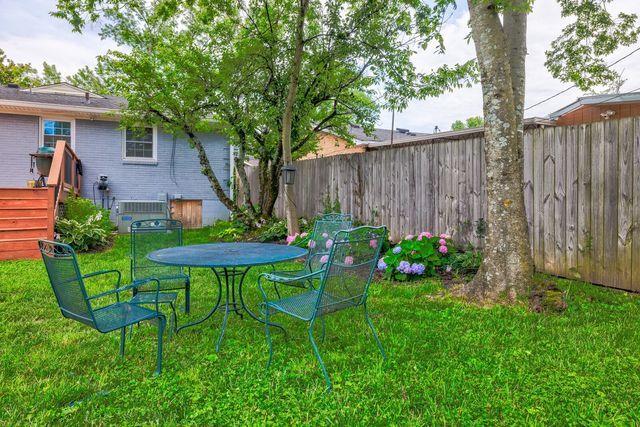6502 Premier Dr, Nashville, TN 37209