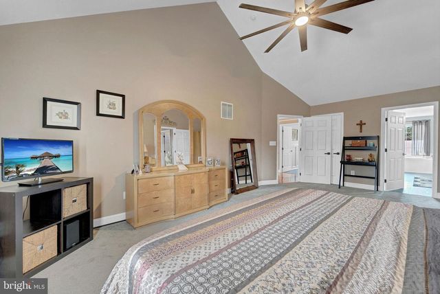 185 JOCKEY HOLLOW RUN, Woolwich Twp, NJ 08085
