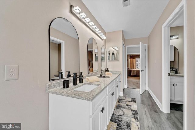 185 JOCKEY HOLLOW RUN, Woolwich Twp, NJ 08085