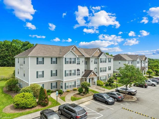 6112 Hedgecock Circle 3B, High Point, NC 27265