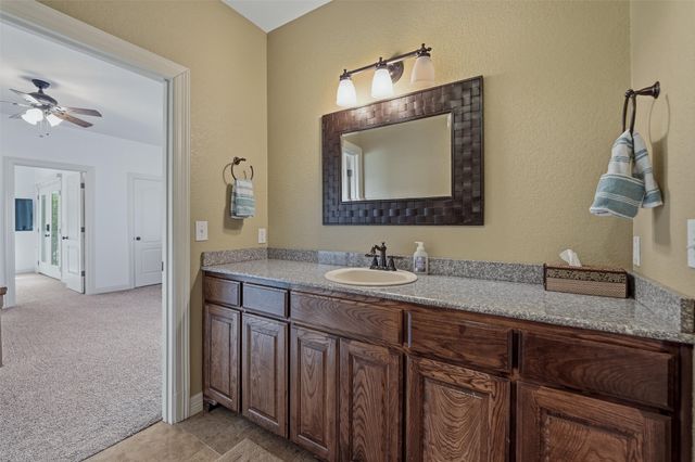 6161 W Hells Gate Drive, Possum Kingdom Lake, TX 76475