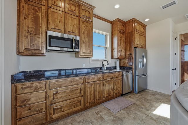 6161 W Hells Gate Drive, Possum Kingdom Lake, TX 76475