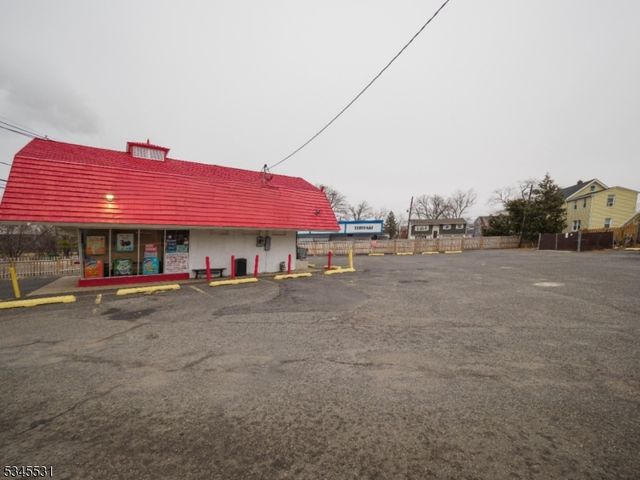 735 E Hazelwood Ave, Rahway City, NJ 07065