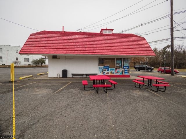 735 E Hazelwood Ave, Rahway City, NJ 07065