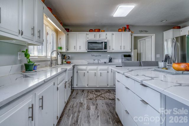 2456 Hendersonville Highway, Pisgah Forest, NC 28768