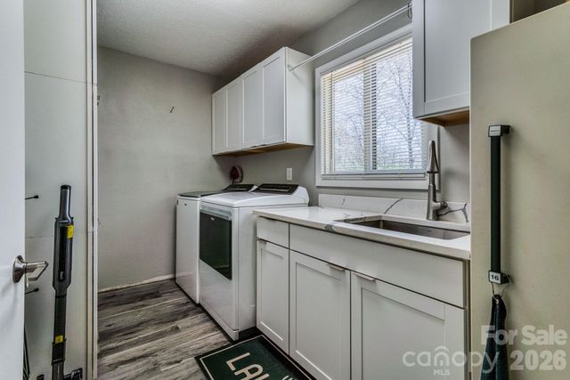 2456 Hendersonville Highway, Pisgah Forest, NC 28768