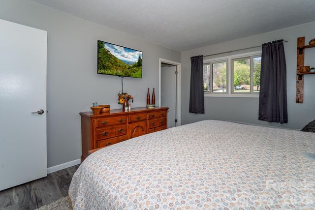 2456 Hendersonville Highway, Pisgah Forest, NC 28768