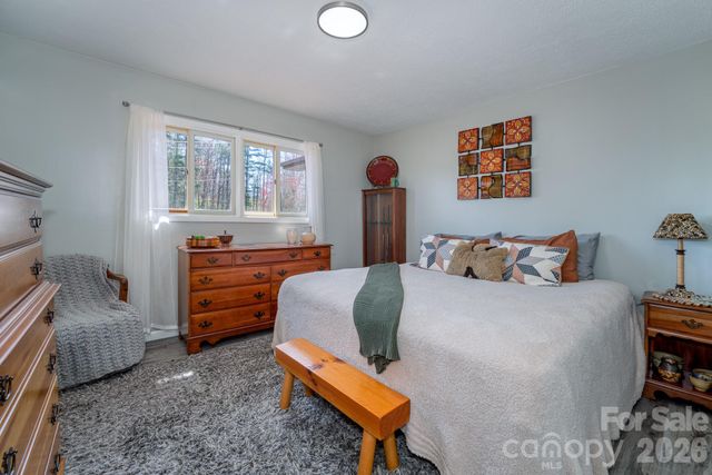 2456 Hendersonville Highway, Pisgah Forest, NC 28768