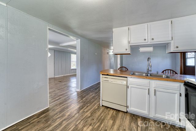 2456 Hendersonville Highway, Pisgah Forest, NC 28768