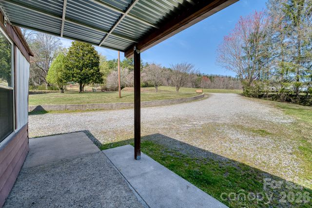 2456 Hendersonville Highway, Pisgah Forest, NC 28768