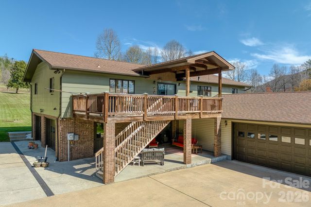 2456 Hendersonville Highway, Pisgah Forest, NC 28768