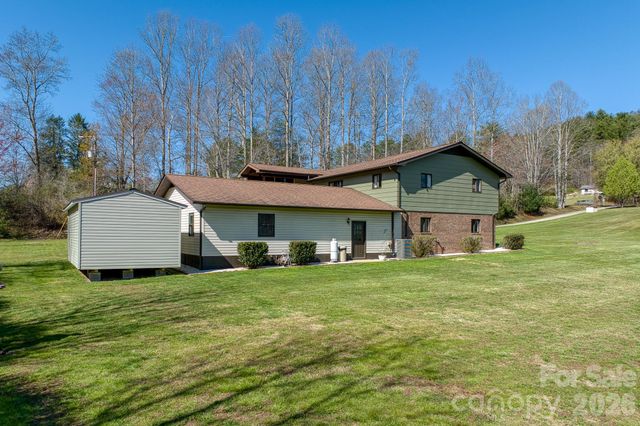 2456 Hendersonville Highway, Pisgah Forest, NC 28768