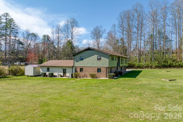 2456 Hendersonville Highway, Pisgah Forest, NC 28768