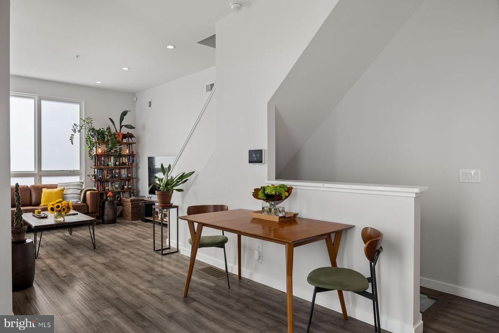 1501 N HOLLYWOOD ST, PHILADELPHIA, PA 19121 — photo 5