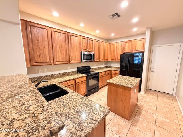 15240 N 142ND Avenue 1133, Surprise, AZ 85379