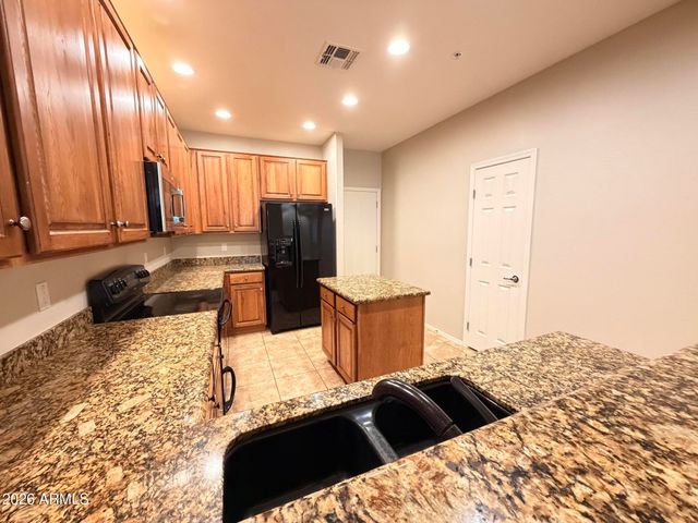15240 N 142ND Avenue 1133, Surprise, AZ 85379