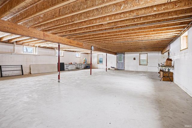 12225 County Road 4, Middlebury, IN 46540