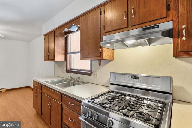 126 E YORK ST, Gettysburg, PA 17325