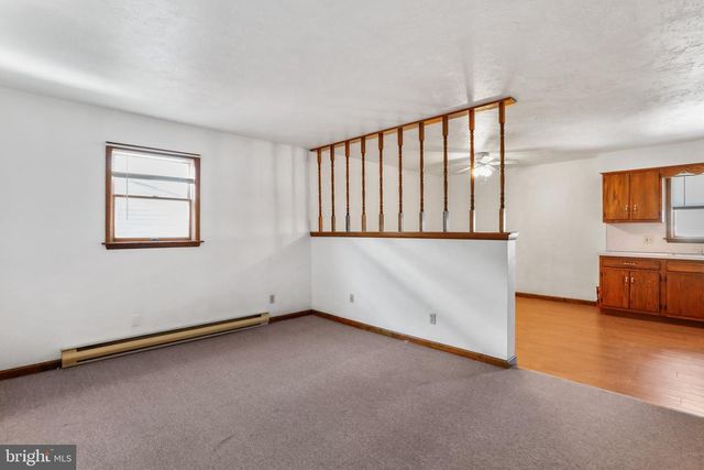 126 E YORK ST, Gettysburg, PA 17325