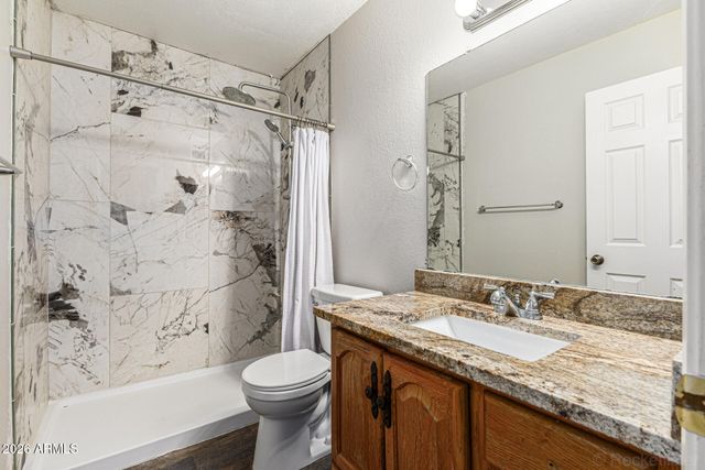 3033 W POTTER Drive, Phoenix, AZ 85027