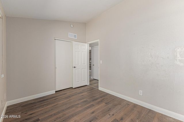 3033 W POTTER Drive, Phoenix, AZ 85027