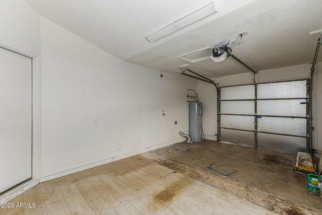 3033 W POTTER Drive, Phoenix, AZ 85027