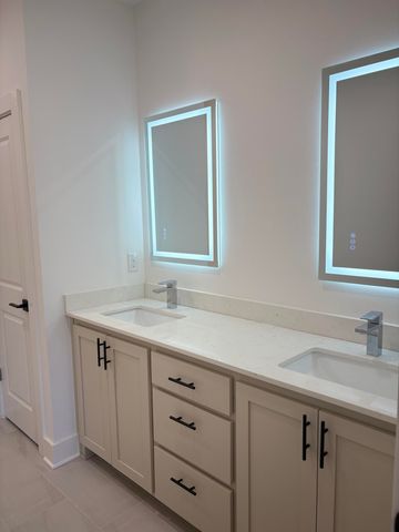 6647 Desoto Street, Navarre, FL 32566