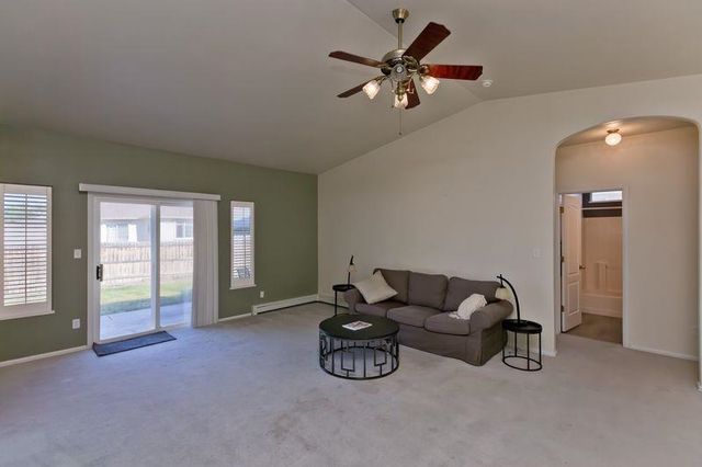 607 Quail Hollow Court, Grand Junction, CO 81504